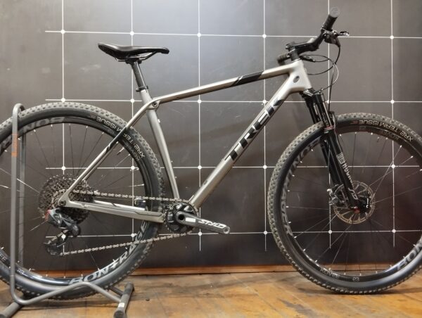 TREK PROCALIBER 9.8